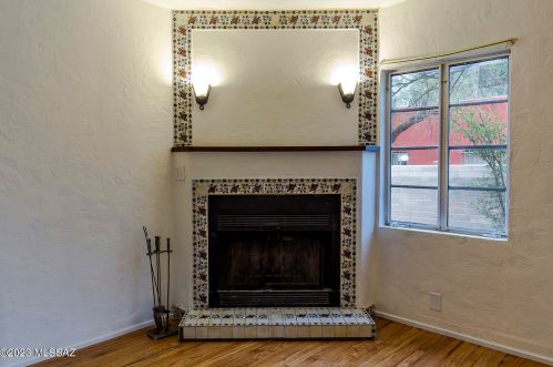 2805 Lester St, Tucson AZ 85705-8928 exterior