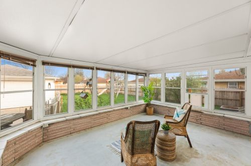 4159 63, Milwaukee WI 53216-1242 exterior