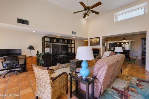 191 Roma Dr, Tucson AZ 85737-7668 exterior