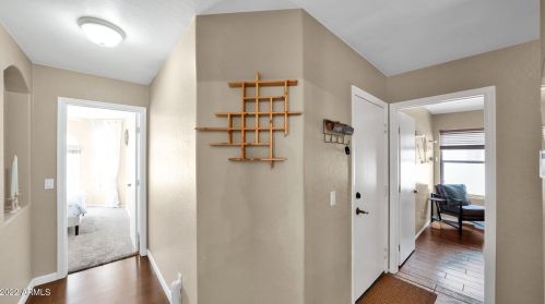 16646 19 St, Phoenix AZ 85020-2332 exterior