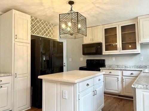 2198 Jay Pl, Atlanta GA  30315-6508 exterior