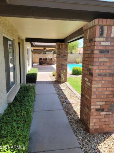 2654 Highland St, Chandler AZ  85224-7826 exterior