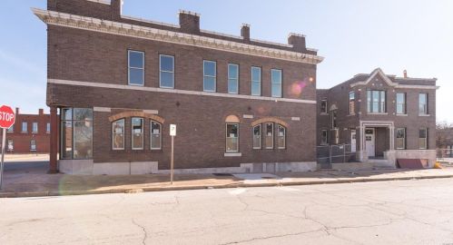 3012 Arsenal St, Saint Louis MO  63118-2205 exterior