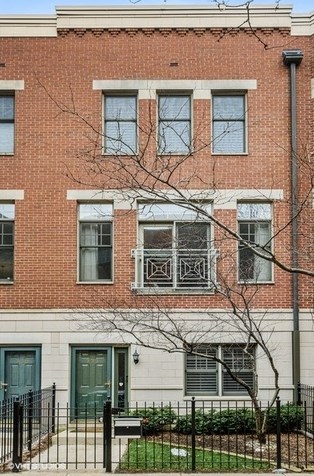 331 Cullerton St, Chicago, IL 60616-1884