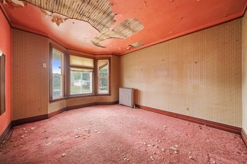 11736 State St, Chicago IL 60628-6135 exterior