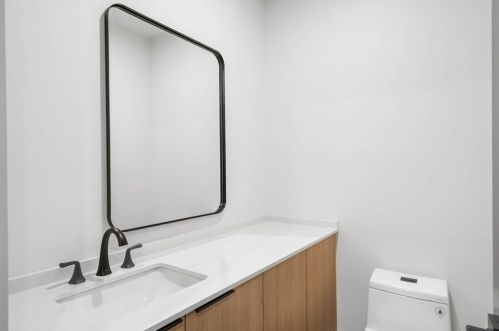 4645 Lake Forrest Dr, Atlanta GA  30342-2537 exterior