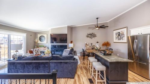 22158 Edgewater, Novi MI  48375-5014 exterior