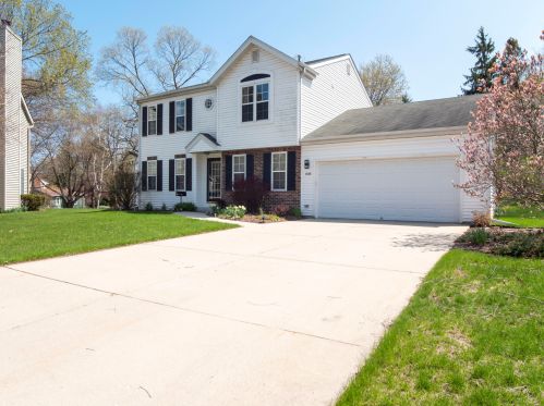 5640 Sunset Ln, Milwaukee, WI 53209-4546