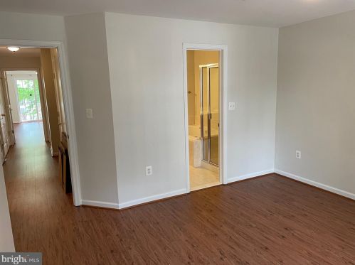 5058 Donovan Dr, Alexandria VA  22304-8628 exterior