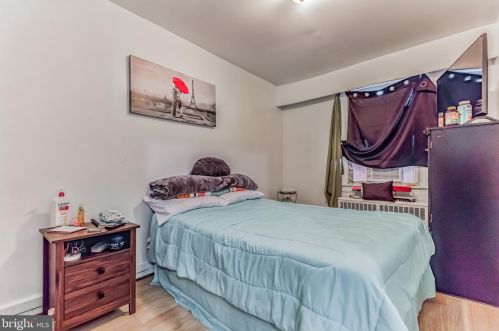 406 Rand St, Camden NJ 08105-2712 exterior