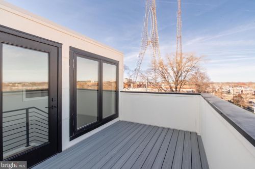 5908 9th St, Washington DC 20011-1951 exterior