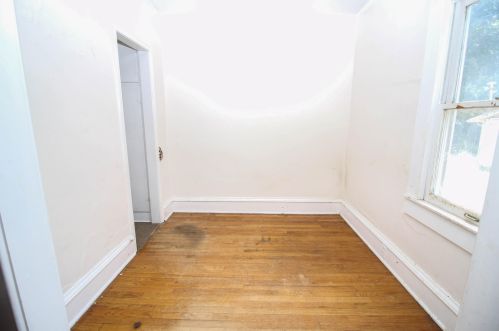 227 2 Ave, Three Rivers MI 49093-1104 exterior