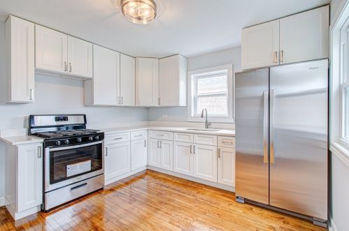 7138 Christiana Ave, Chicago IL  60629-3520 exterior