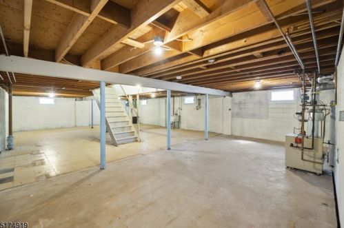 730 Wingate Dr, Bridgewater NJ 08807-1609 exterior