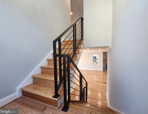 1437 Lawrence St, Washington DC 20017-2911 exterior