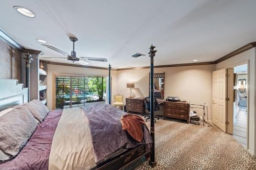 1947 Empress Ct, Naples FL 34110-8141 exterior