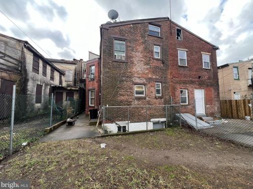 220 Hanover St, Trenton NJ exterior