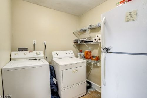 1645 Church St, Rahway NJ 07065-3424 exterior