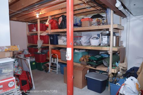 5955 Coleman Rd, East Lansing MI 48823-9763 exterior