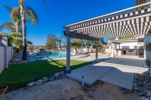 31090 Corte Arroyo Vis, Temecula CA 92592-5453 exterior