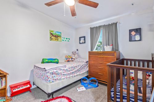 1315 Cheryl Dr, Phoenix AZ  85020-1843 exterior