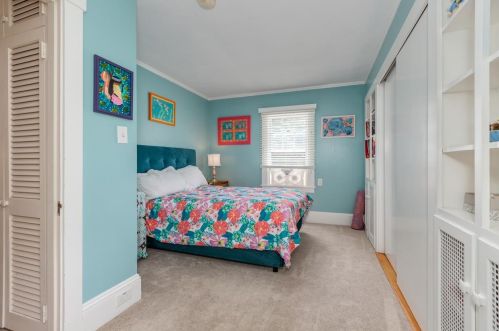 28 Westbourne Rd, Concord NH 03301-2916 exterior