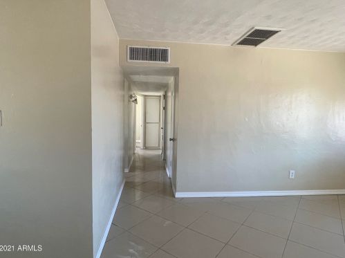 6739 33rd Ave, Phoenix AZ 85041-6332 exterior