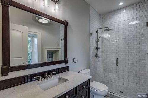 80 Claremont Rd, Bernardsville NJ 07924-1505 exterior