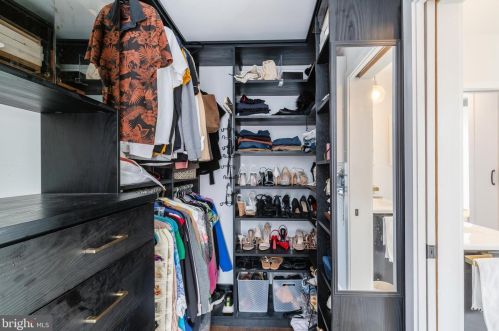 1803 Catharine St, Philadelphia PA  19146-1837 exterior