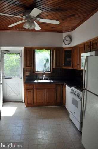 1543 28th St, Philadelphia PA  19121-3618 exterior