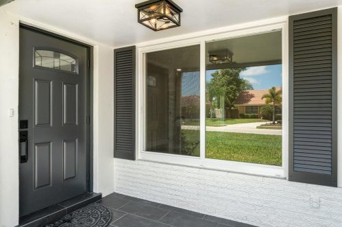 928 4th St, Boca Raton FL  33432-4202 exterior