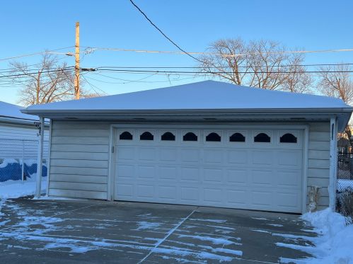 11245 Troy St, Chicago IL  60655-2319 exterior