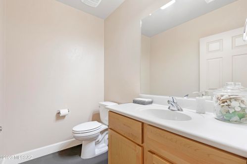 5623 Creosote Ridge Way, Tucson AZ  85747-6046 exterior