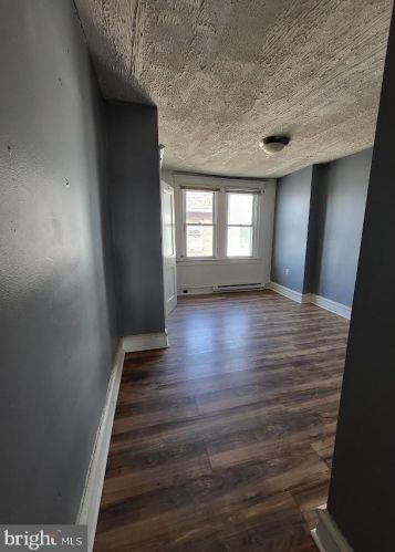 1839 68 St, Philadelphia PA 19142-1322 exterior