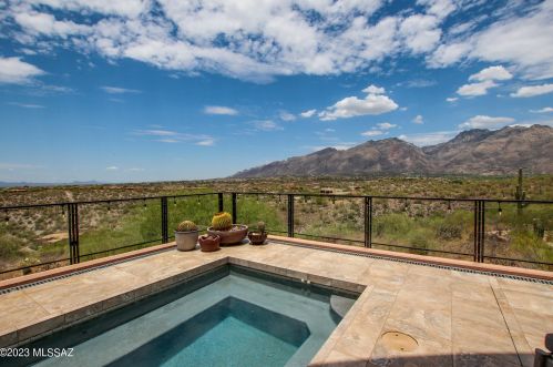 4733 Rocky Crest Pl, Tucson AZ  85750-6190 exterior