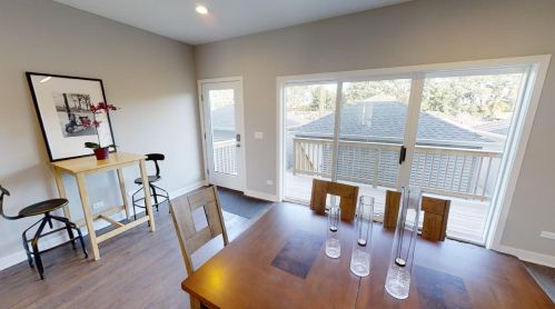 2553 Hillock Ave, Chicago IL 60608-5736 exterior