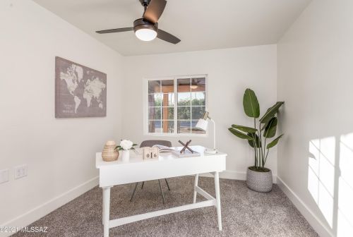 2602 Arroyo Chico, Tucson AZ  85716-5606 exterior