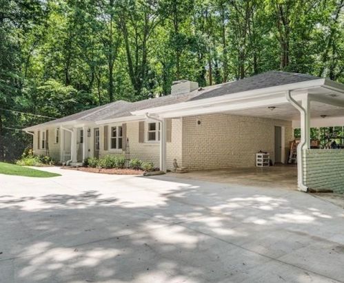 120 Finchley Ct, Atlanta GA  30328-2034 exterior