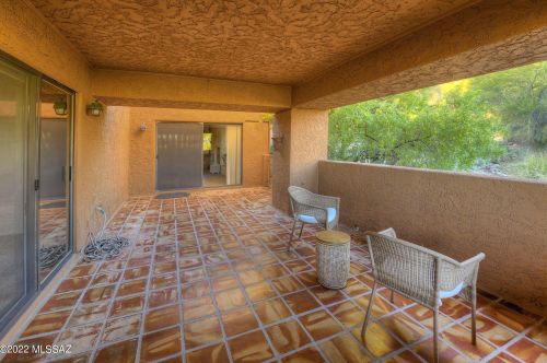 835 Placita Del Mirador, Tucson AZ 85718-1973 exterior