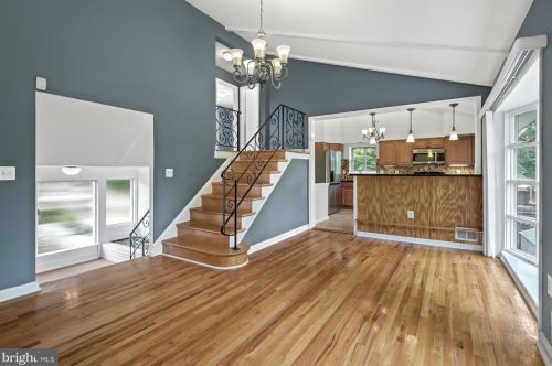 11008 Wheeler Dr, Silver Spring MD 20901-4426 exterior