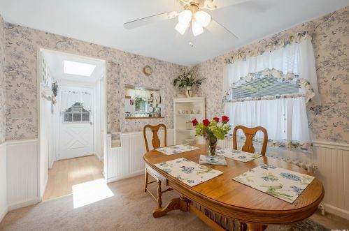 29 Vondran St, Huntington Station NY 11746-2548 exterior