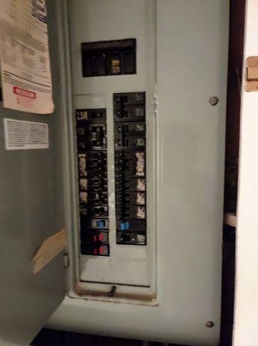 270 Sunderland Rd, Worcester MA  01604-2548 exterior