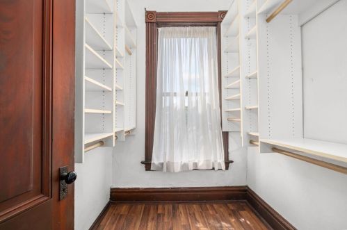 1715 Hickory St, Saint Louis MO 63104-2932 exterior