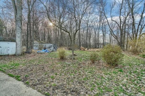 87 Mtn Ave, Middletown NY exterior