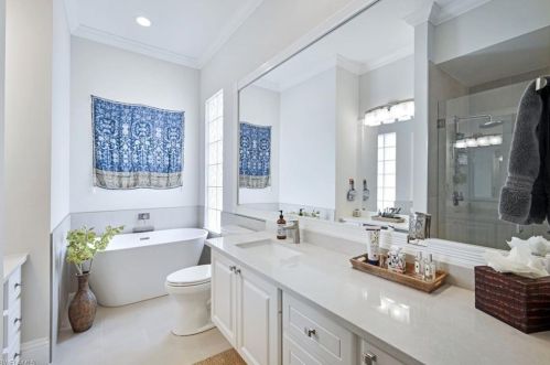 2866 Hatteras Way, Naples FL 34119-7524 exterior