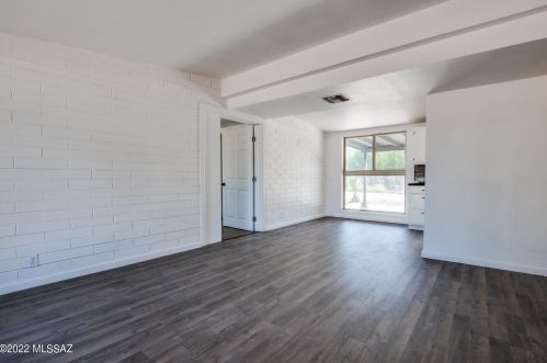 5718 Calle Aurora, Tucson AZ  85711-6730 exterior