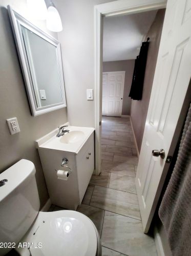 2321 47 Dr, Phoenix AZ 85031-1408 exterior