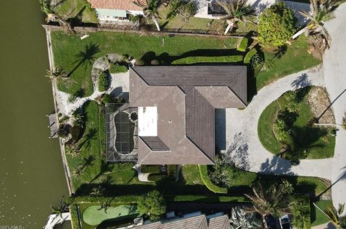 1823 Hurricane Hbr Ln, Naples FL 34102-5100 exterior