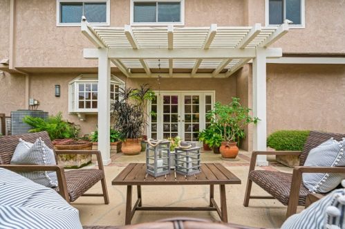 863 Shadowgrove St, Brea CA 92821-2312 exterior