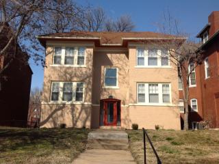4371 Forest Park Ave, Saint Louis MO  63108-2820 exterior